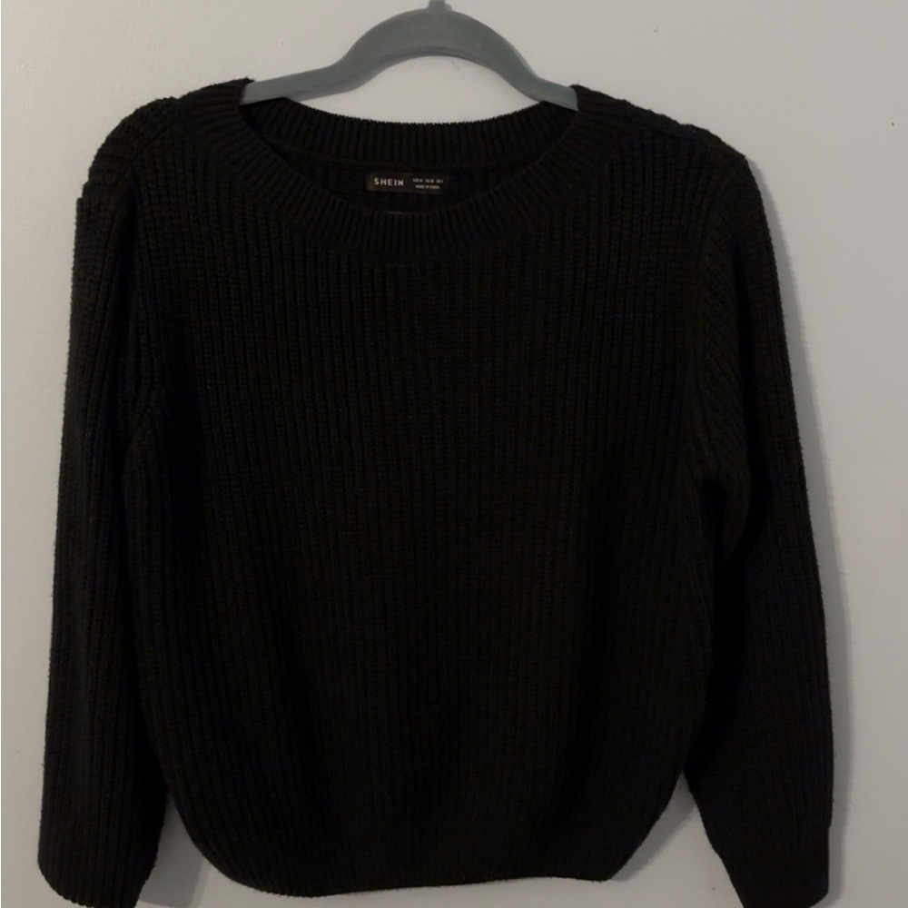 SHEIN Classic Black Crew Neck Sweater